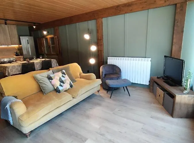 Turisme Rural Ca L'axai Casa 3 Casa de Férias
