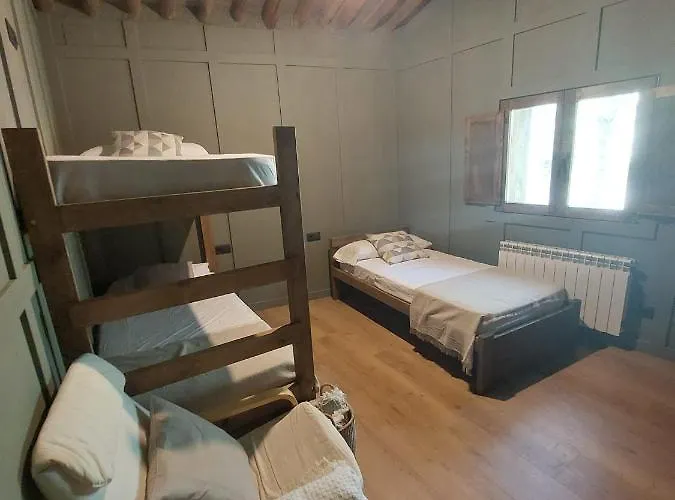 Casa de Férias Turisme Rural Ca L'axai Casa 3 Pi